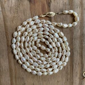 14k Freshwater Cream Pearl Seed Necklace